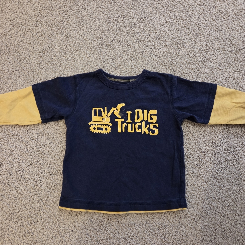 Carters 2T Kids Navy & Yellow 'I Dig Trucks' Long Sleeve Toddler Shirt